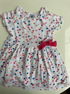 PETIT BATEAU  Kleid *Flecken Vorderseite  86 Weiß mit bunten Punkten