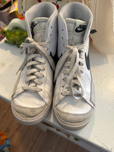 Nike Schuhe 38.5 Weiß