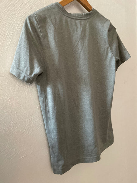 Nike T-Shirt S / 140 Grau